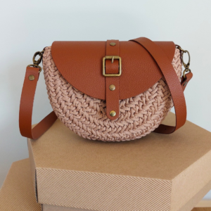 TOREBKA MIA – CIASTECZKO WYKOŃCZENIE KONIAK – PASEK REGULOWANY SKÓRA NATURALNA