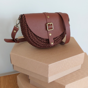 TOREBKA MIA – MLECZNA CZEKOLADA WYKOŃCZENIE CIEMNY BRĄZ – PASEK REGULOWANY