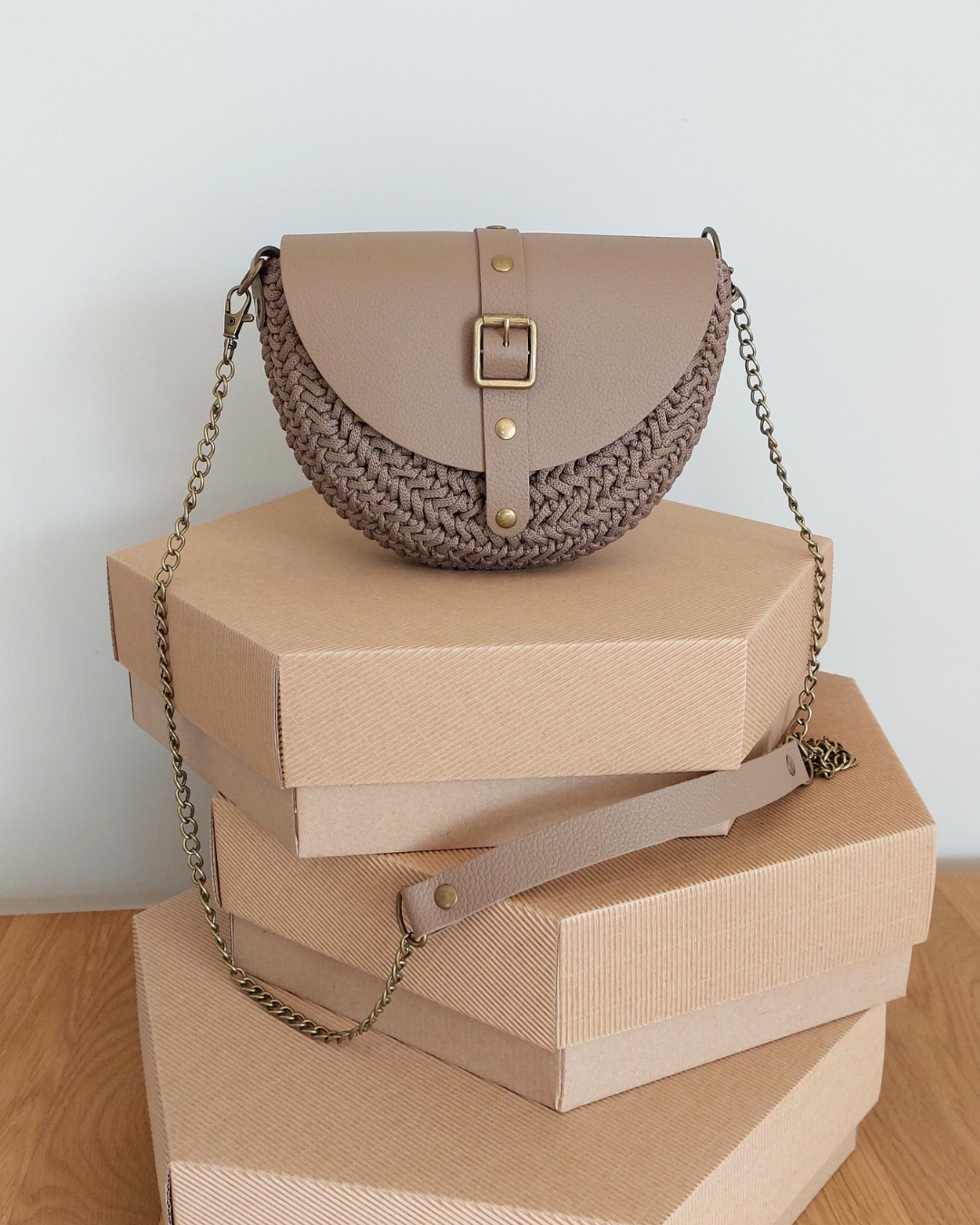 TOREBKA MIA – KAWA WYKOŃCZENIE KAWA – PASEK Z ŁAŃCUSZKIEM - obrazek 2