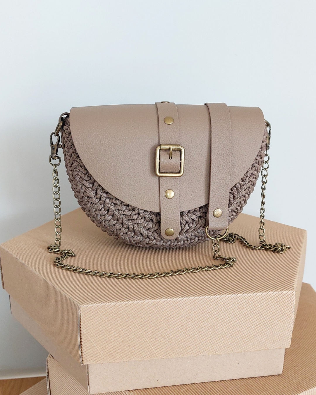 TOREBKA MIA – KAWA WYKOŃCZENIE KAWA – PASEK Z ŁAŃCUSZKIEM