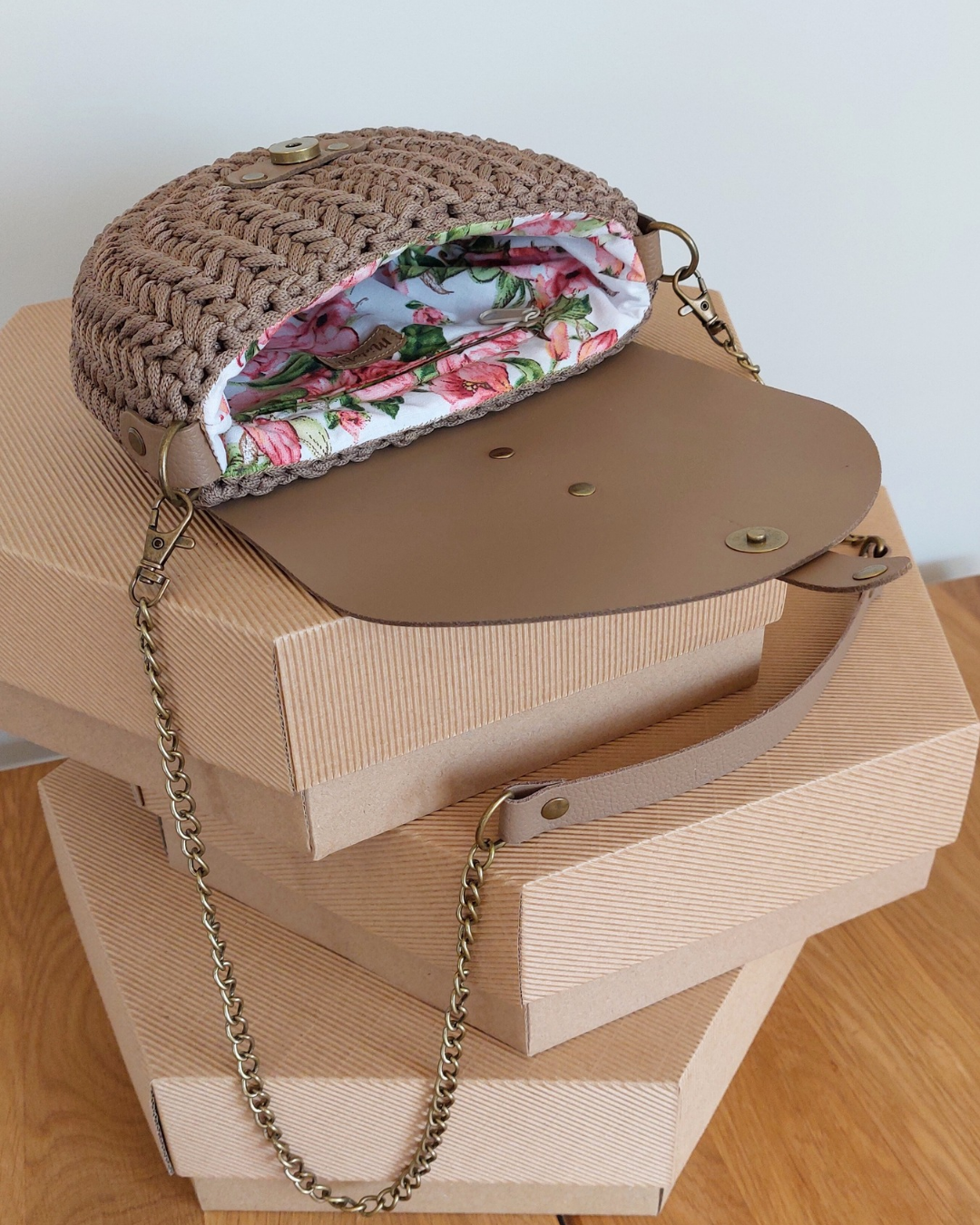 TOREBKA MIA – KAWA WYKOŃCZENIE KAWA – PASEK Z ŁAŃCUSZKIEM - obrazek 5