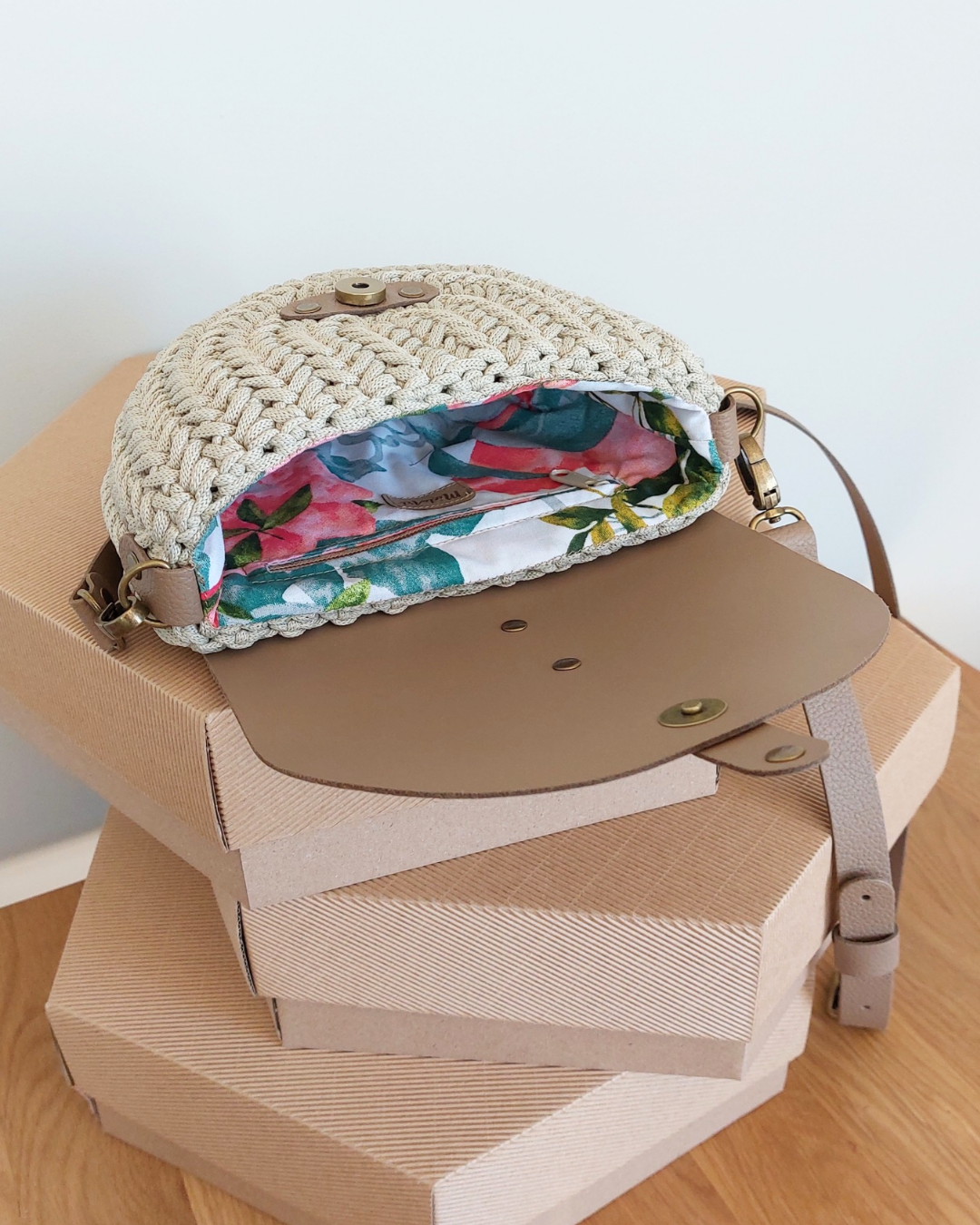 TOREBKA MIA – LNIANY WYKOŃCZENIE KAWA – PASEK REGULOWANY - obrazek 3