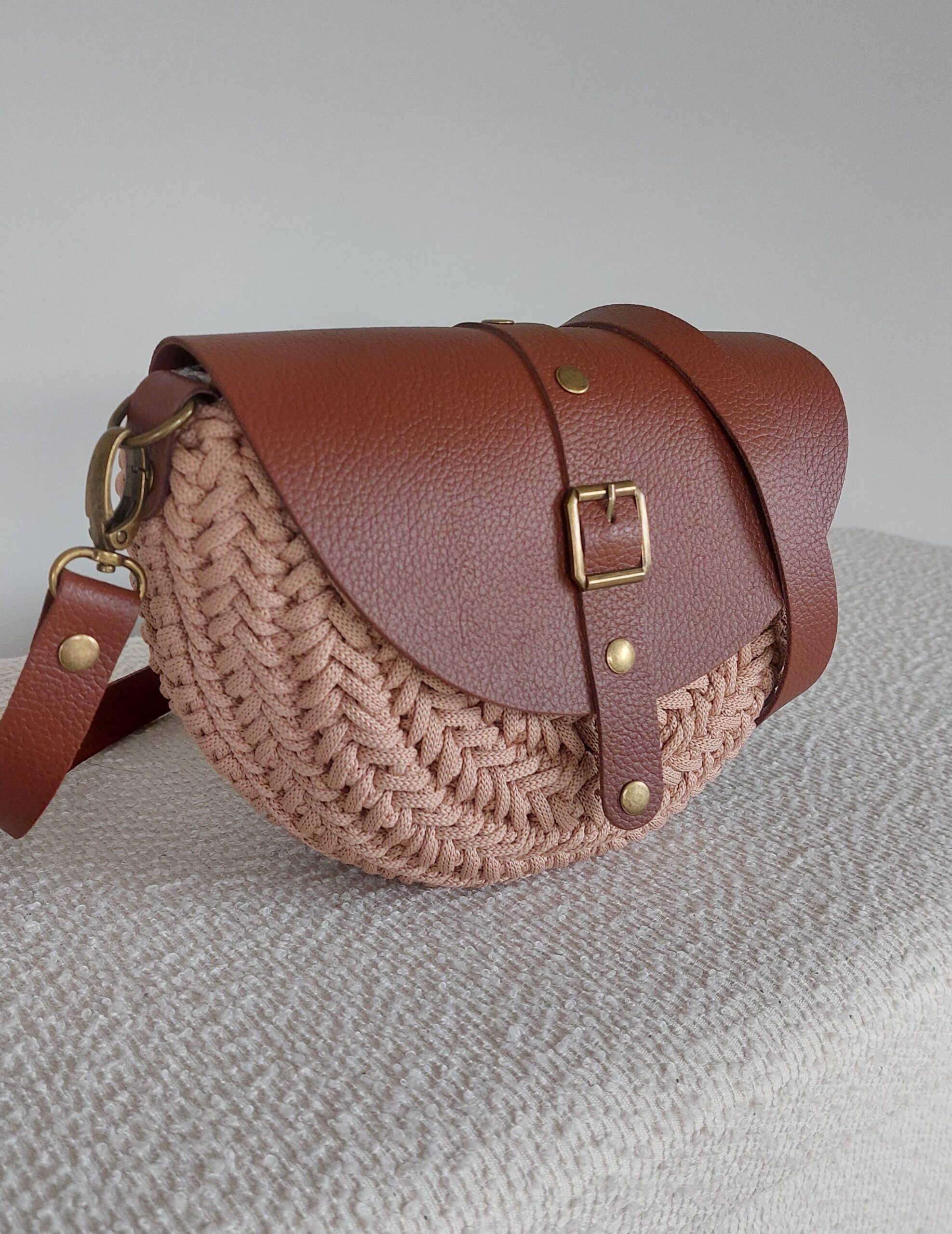 TOREBKA MIA SKÓRA NATURALNA CIEMNY BRĄZ SZNUREK CIASTECZKO – PASEK REGULOWANY - obrazek 2